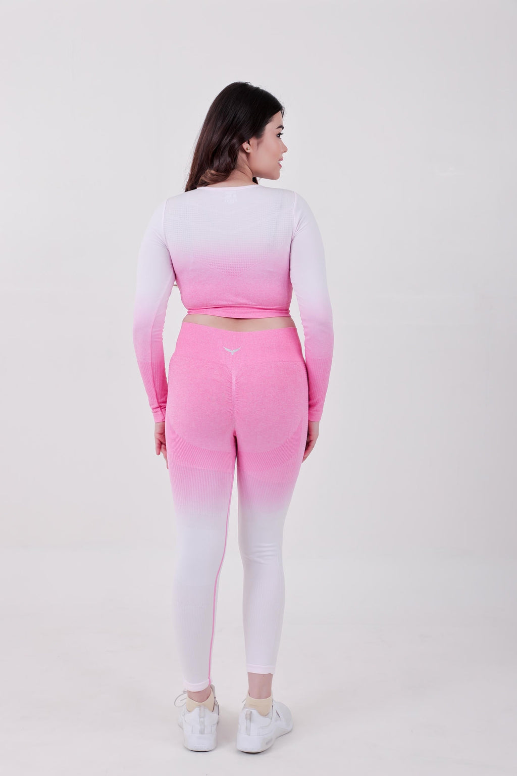 Gradient Seamless Nylon Co-ord Sets – Pink White