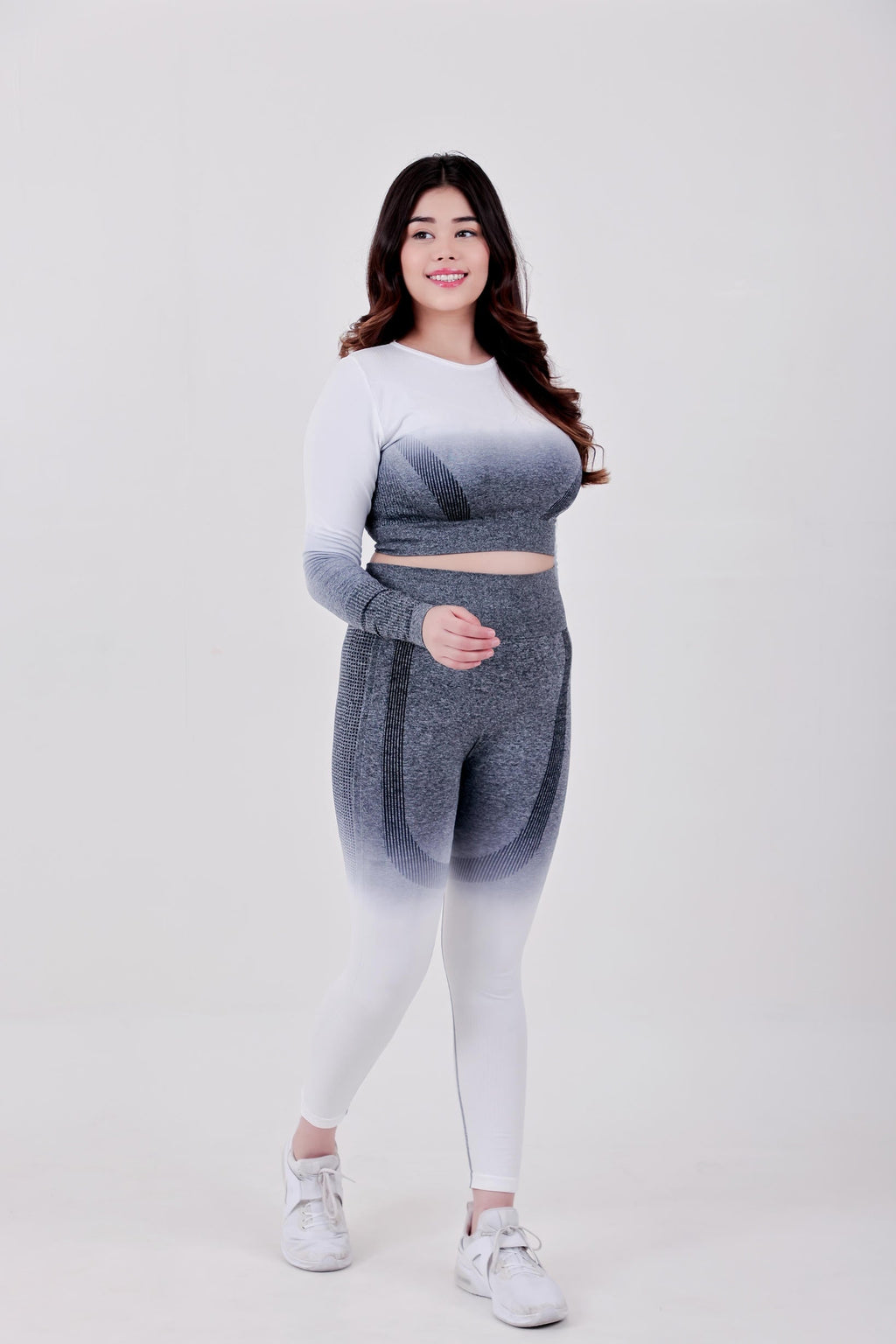 Gradient Seamless Nylon Co-ord Sets – Grey White