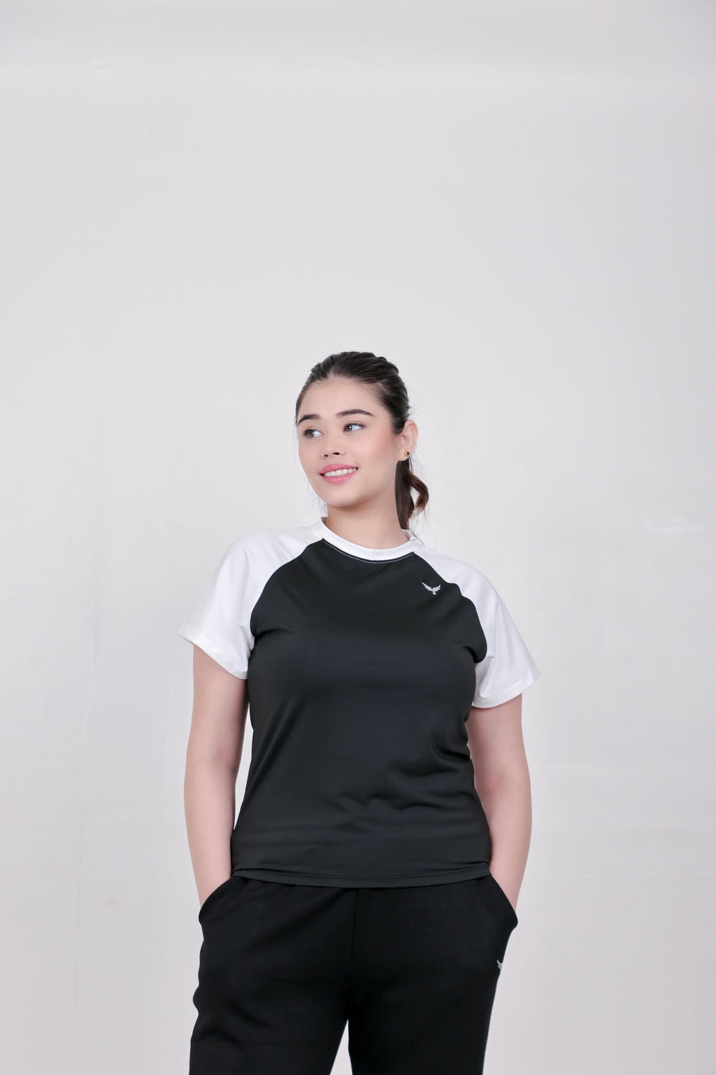 Combining Colour T-Shirt – Black & White