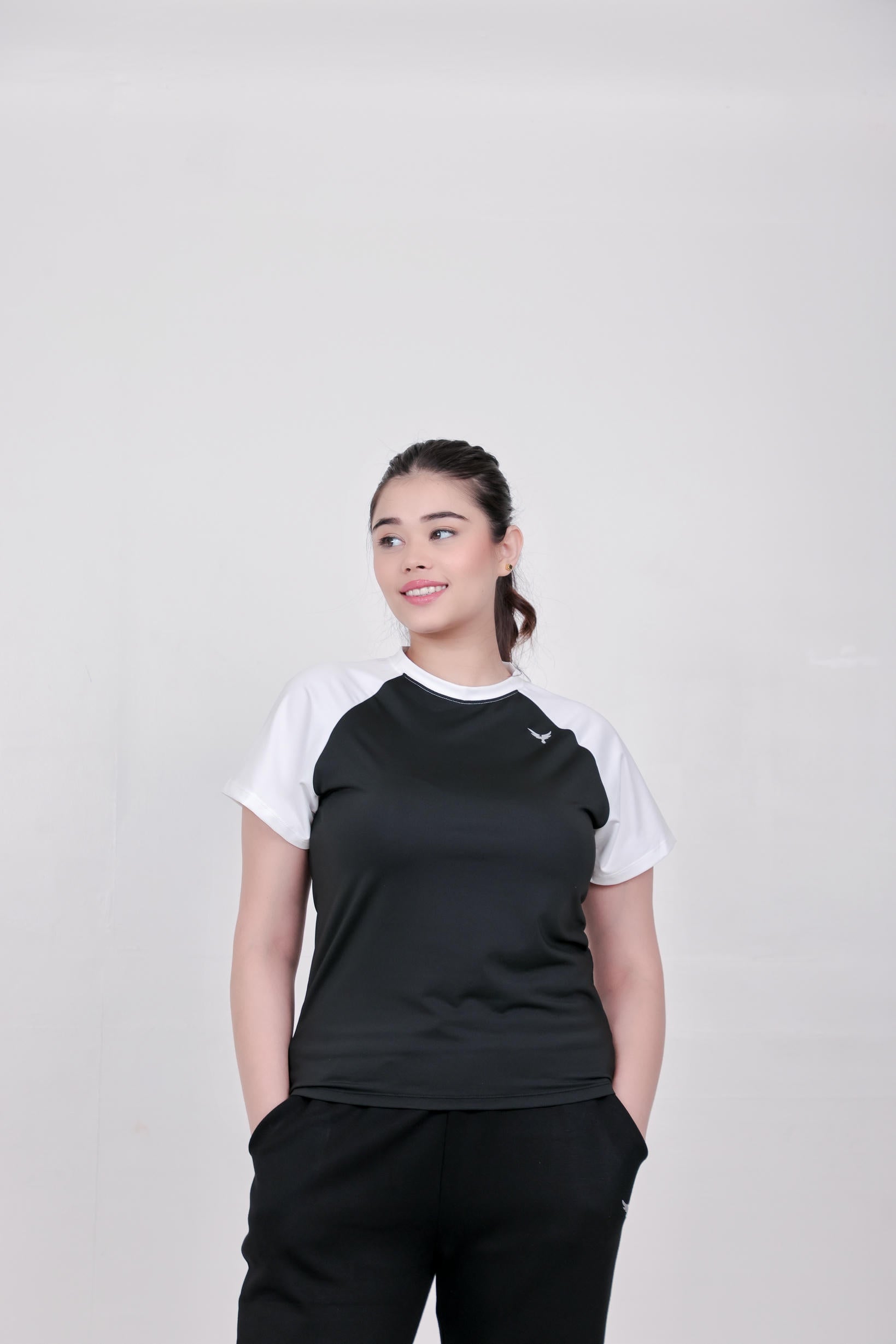 Combining Colour T-Shirt – Black & White