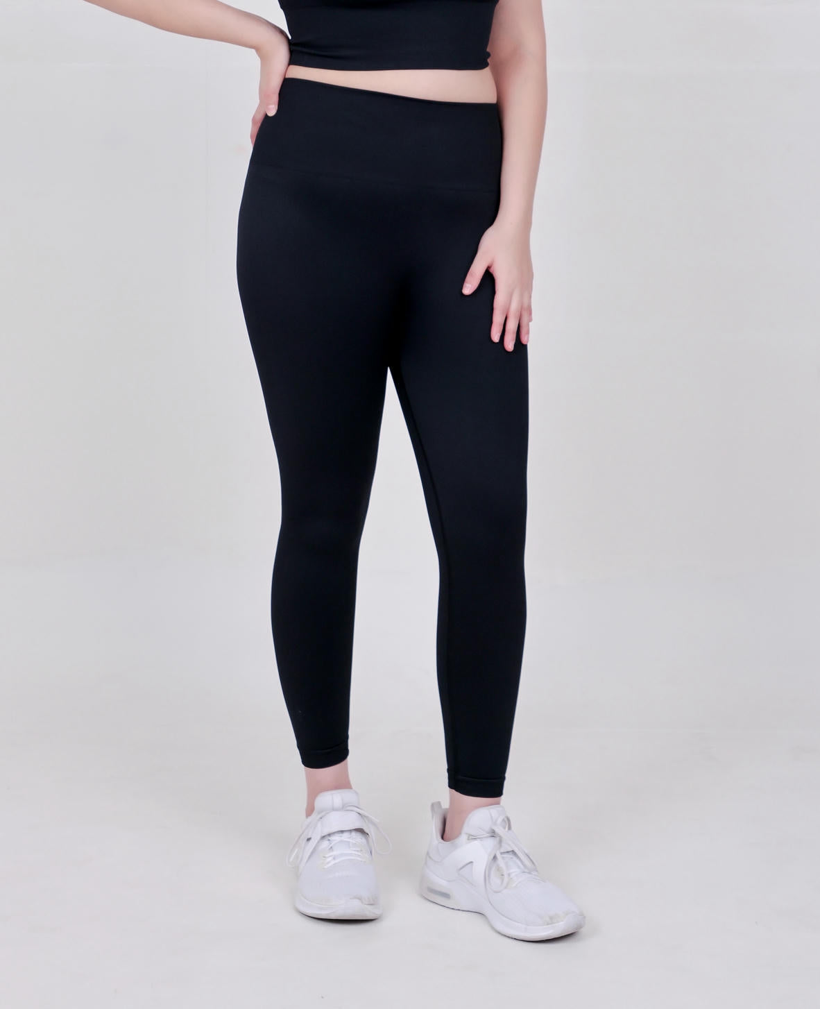 Women's Seamless Nylon Yoga Co-ord Set – Black