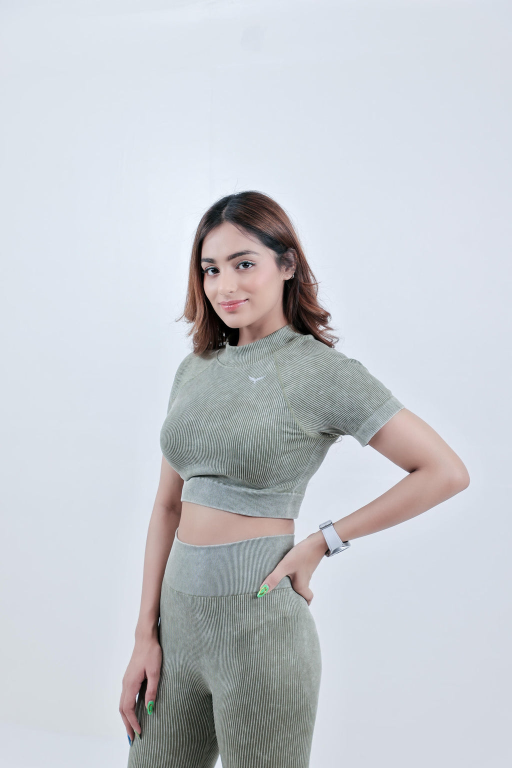Stripe Crew Gym Nylon Crop Top – Olive Green