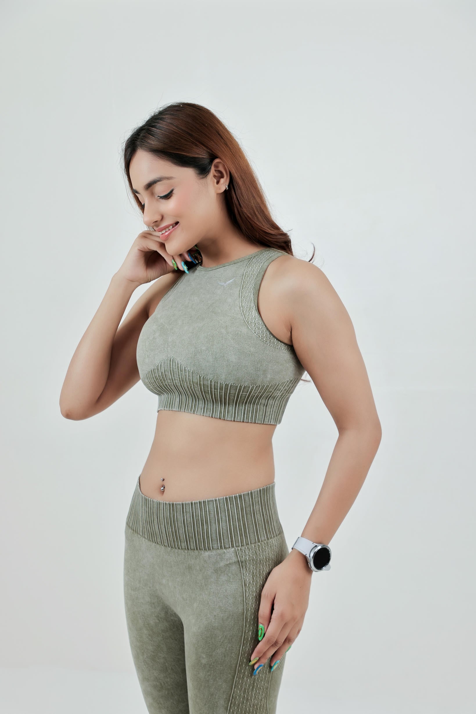 Women’s Seamless Active Nylon Bra – Olive Green