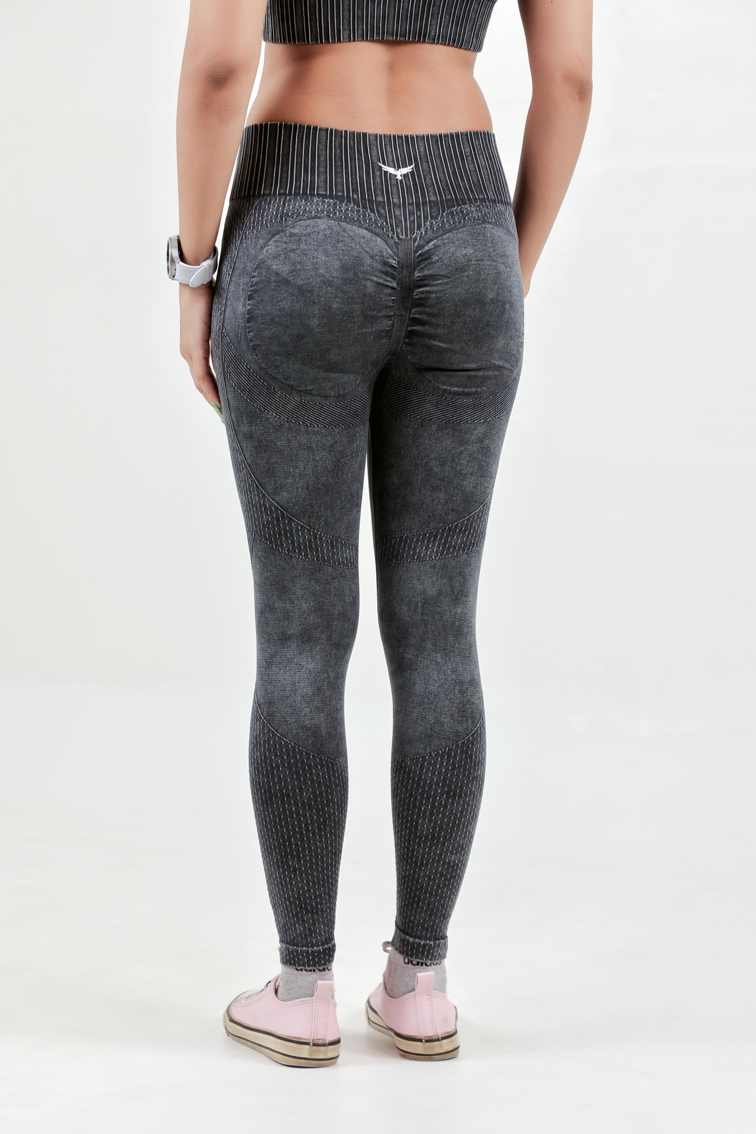 omen’s High Waist Seamless Nylon Legging – Charcoal Gray