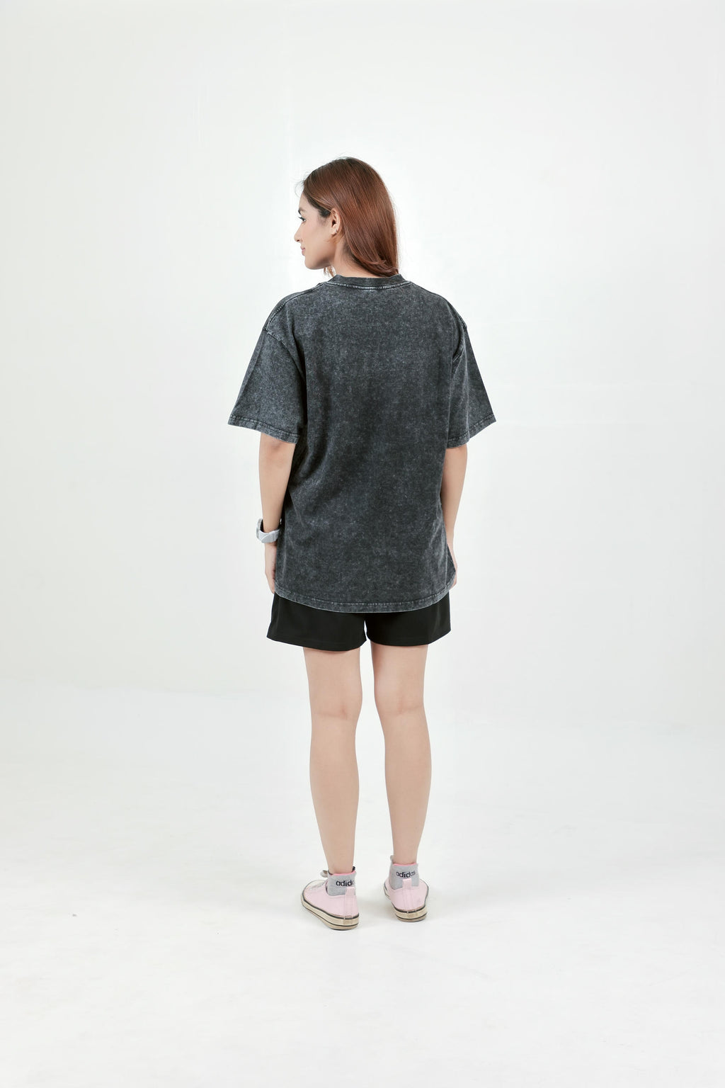Women's Stone Wash Oversize T-Shirt – Black