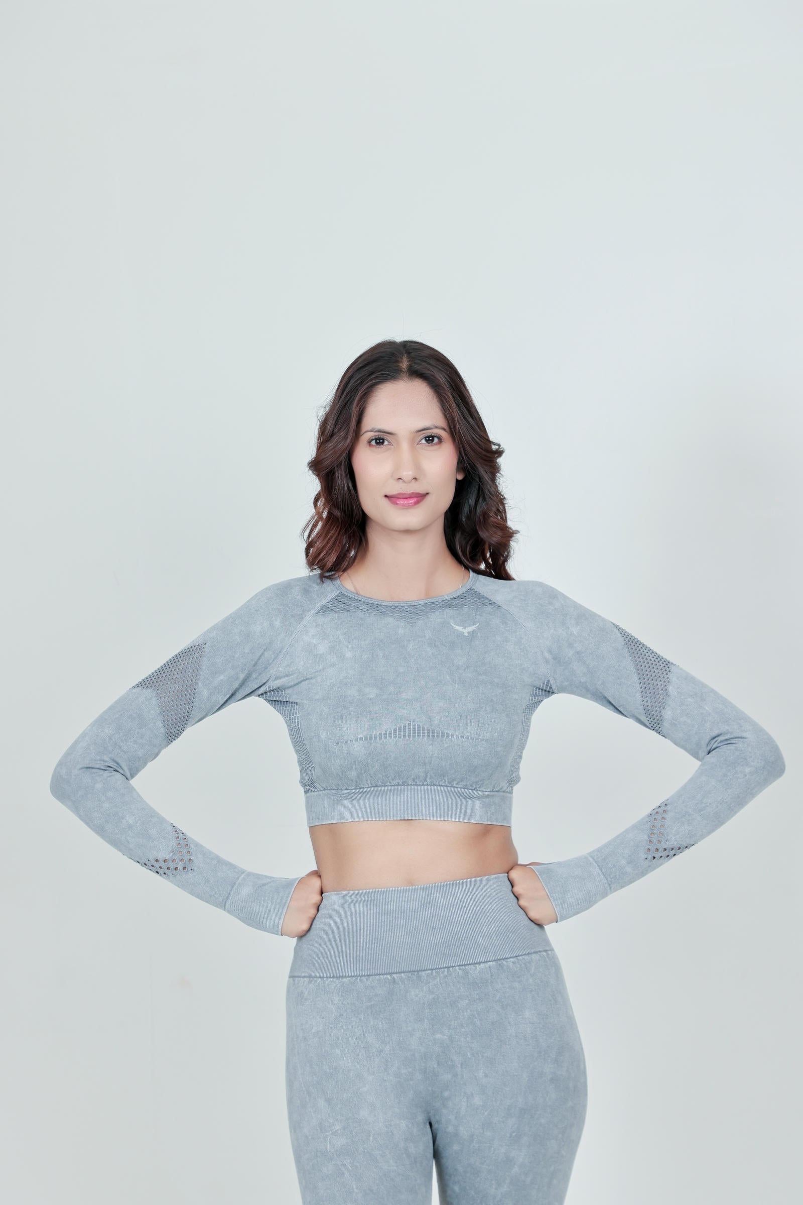 Women's Seamless Workout Crop Top – Muted Grey