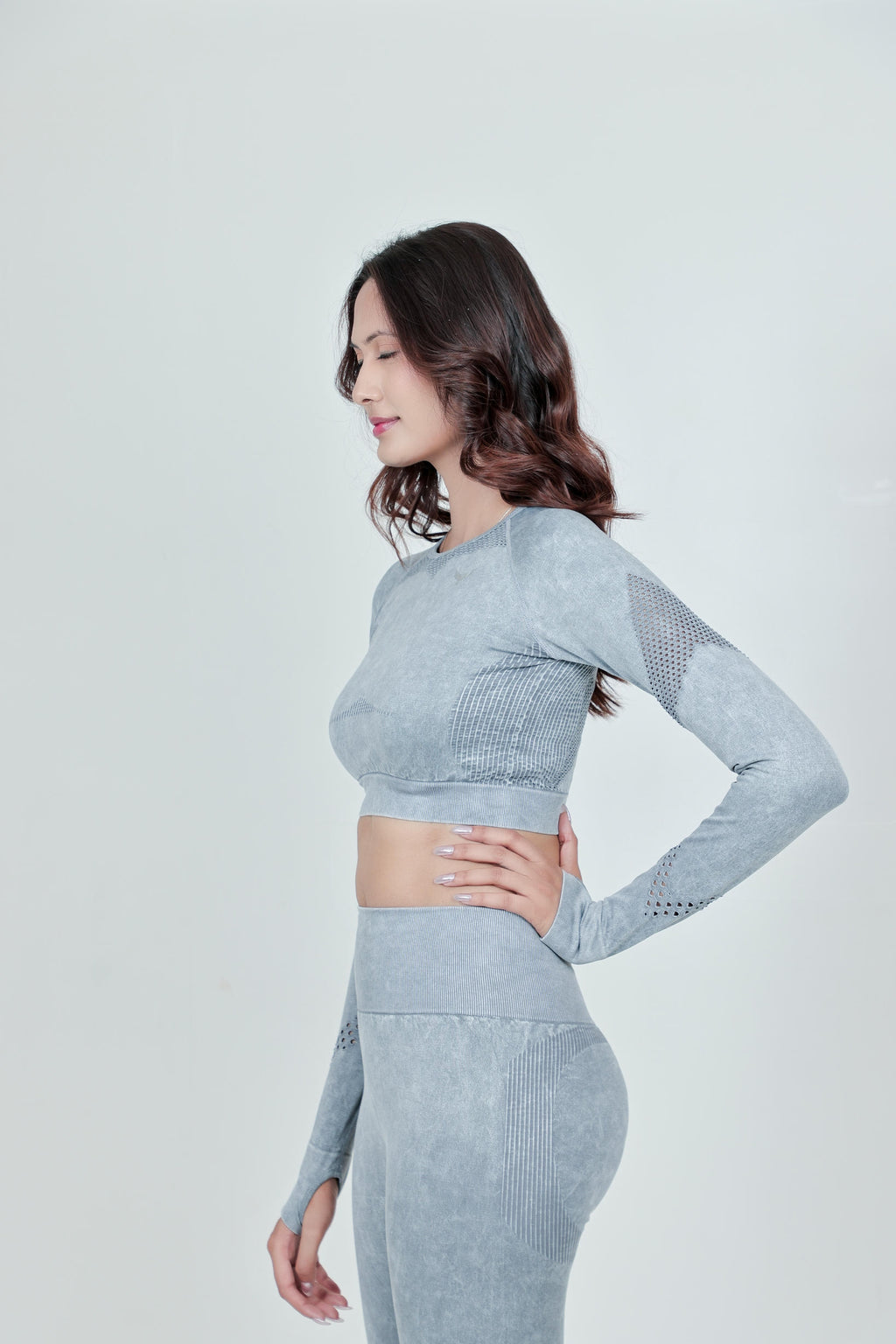 Women's Seamless Workout Crop Top – Muted Grey