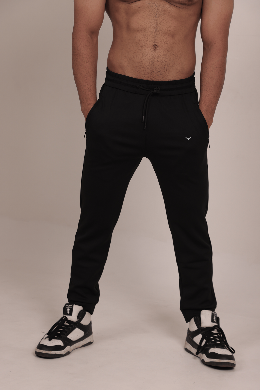 Men’s Slim Fit Breathable Sports Joggers – Black