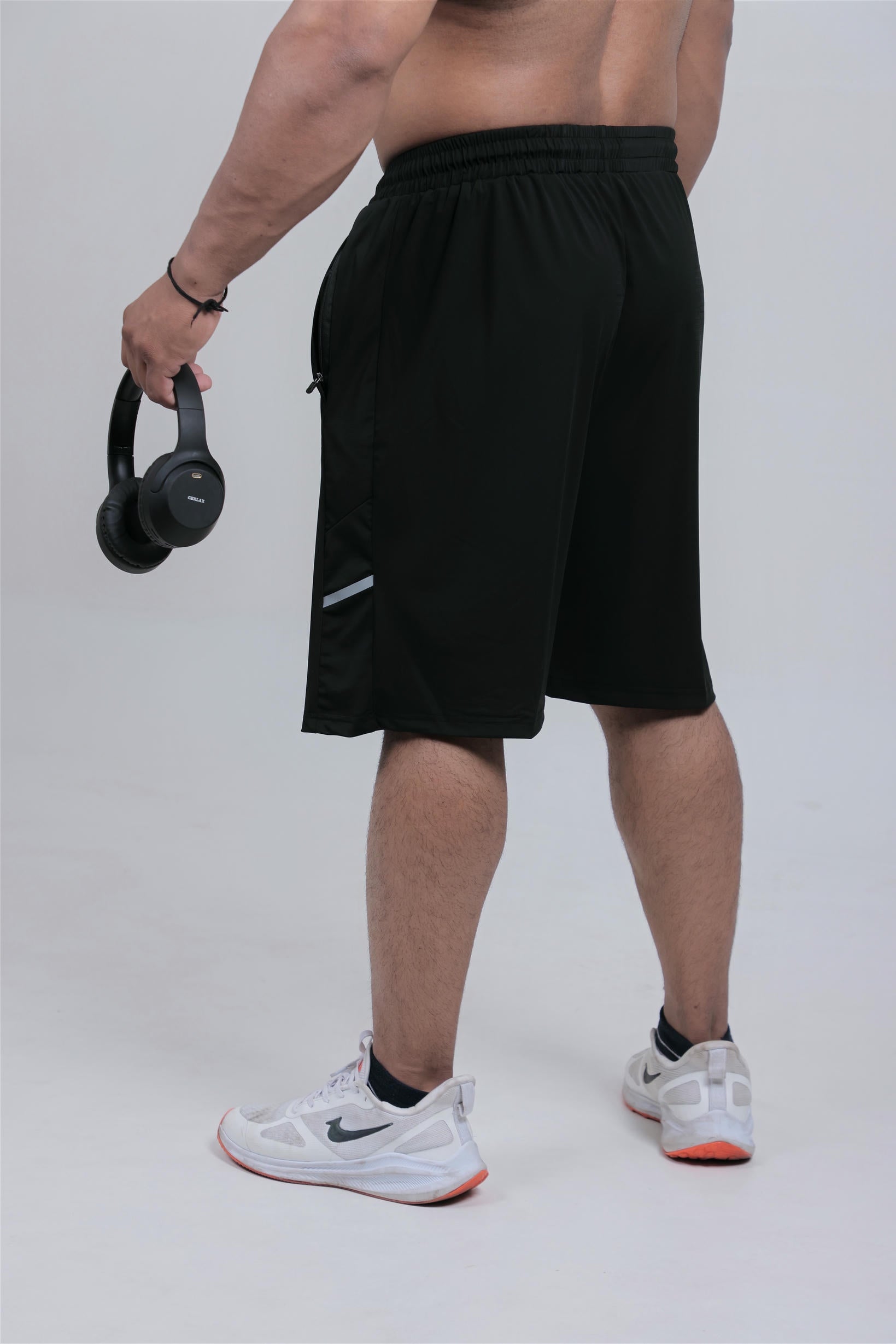Men’s Training Regular Fit Shorts – Black