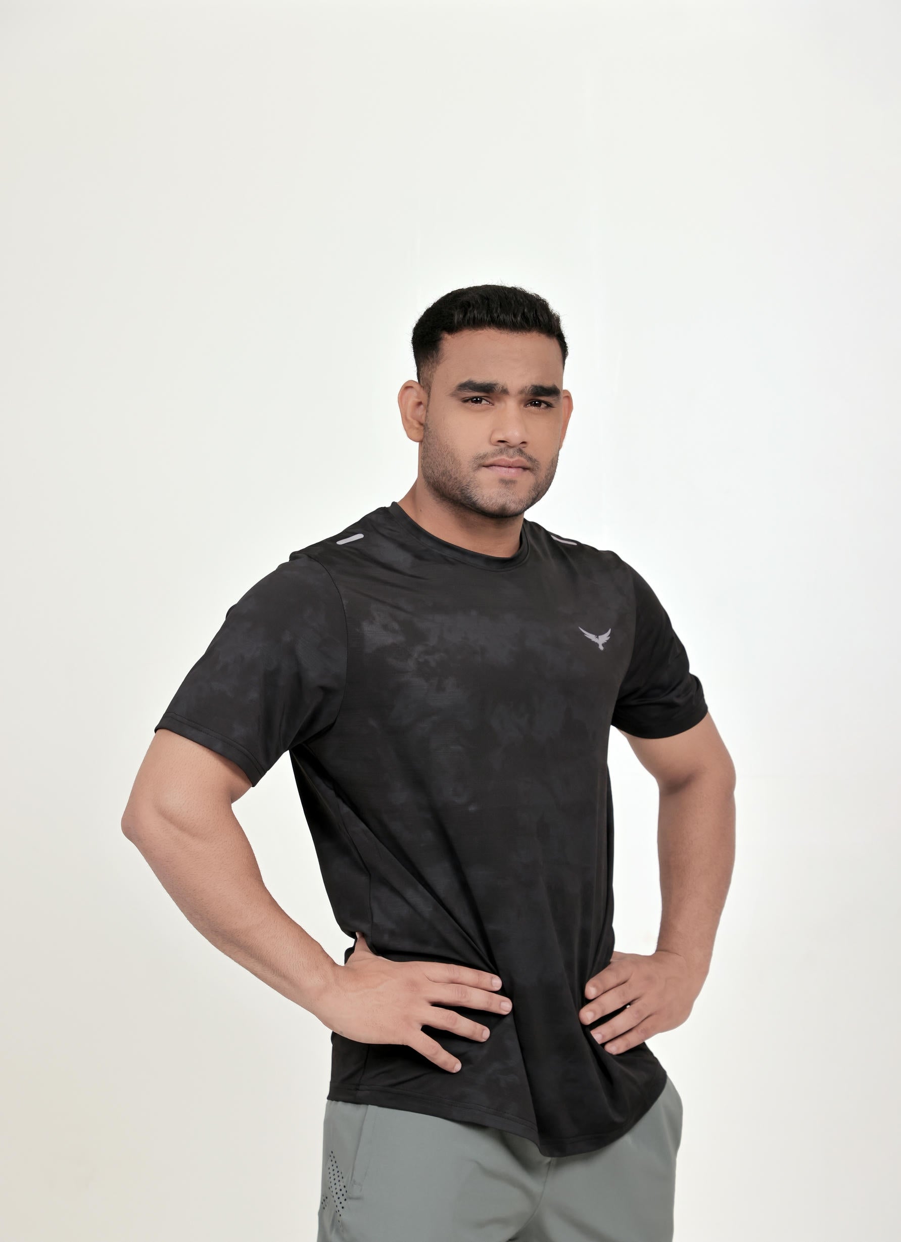 Men’s Camo Dry Hybrid T-Shirt – Black