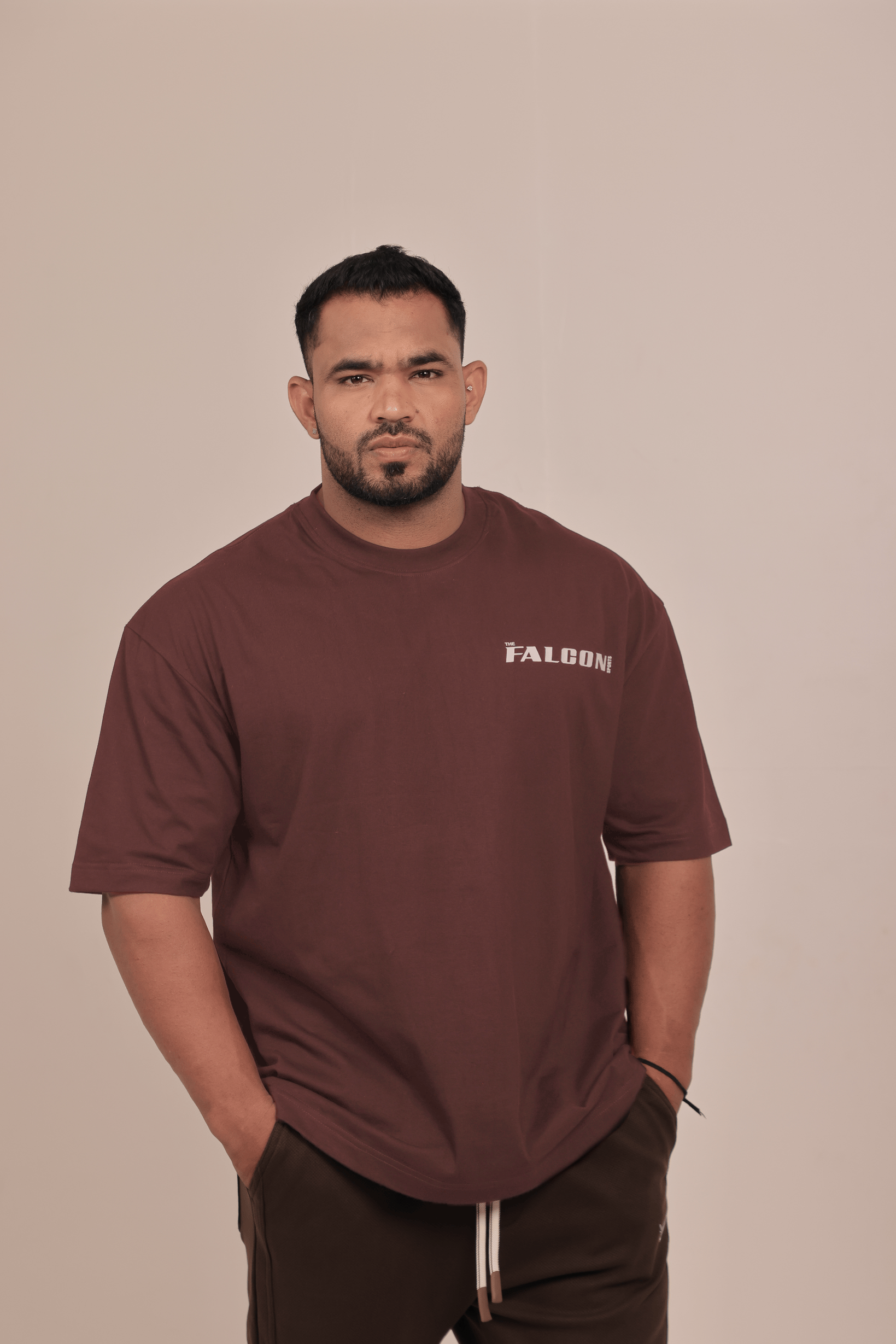 Falcon Men’s Oversize T-Shirt – Dark Brown