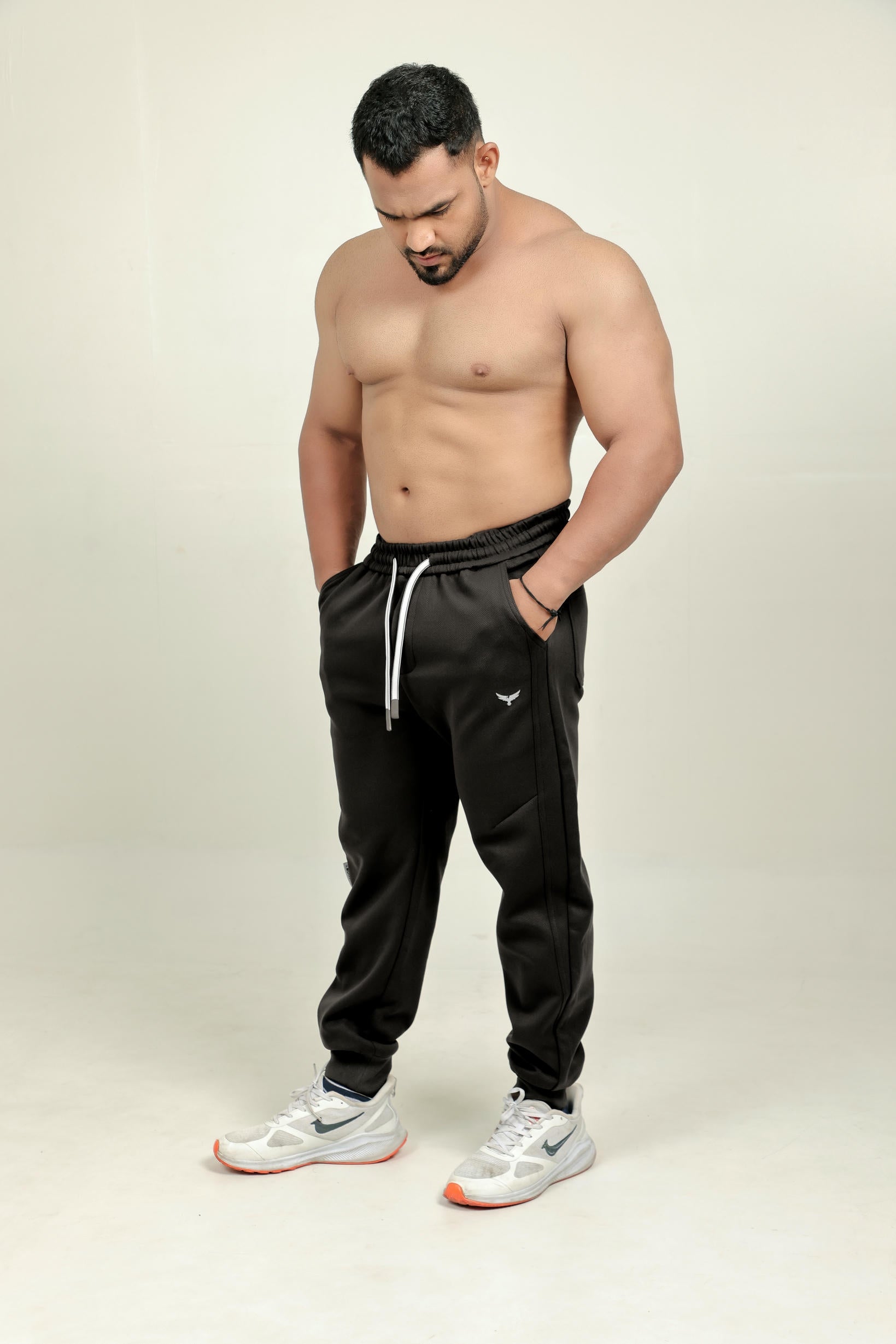 Men’s Honeycomb Jogger – Black (100% Polyester)