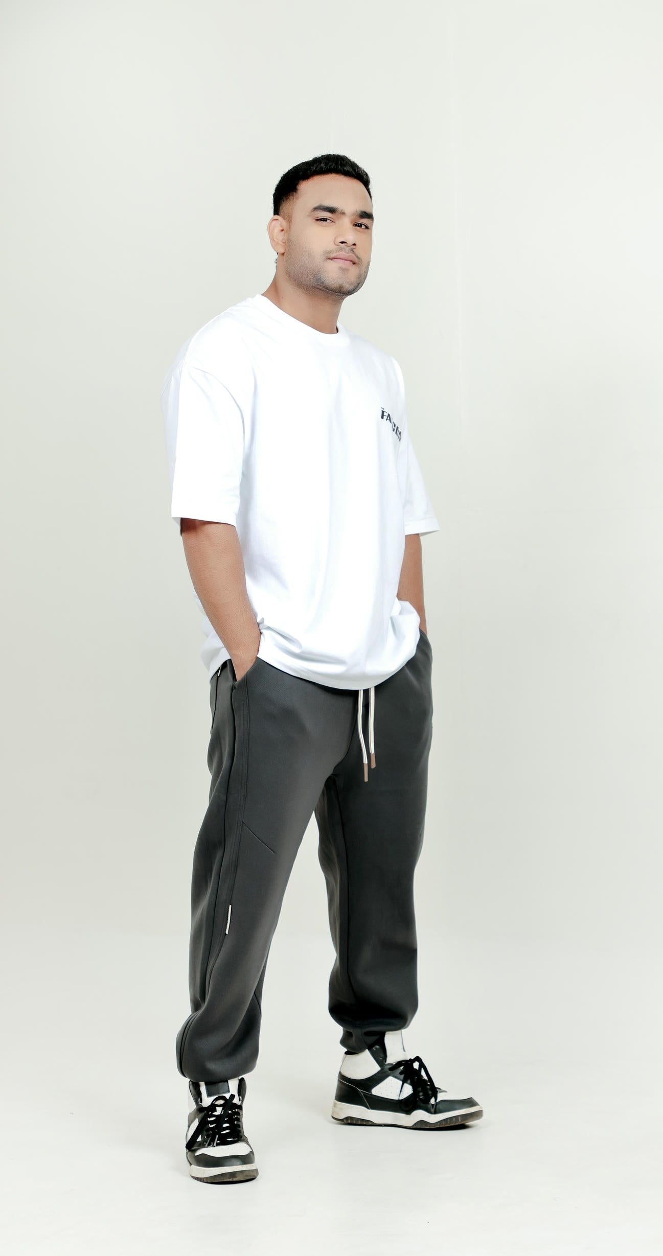 Falcon Men's Oversize T-Shirt – White