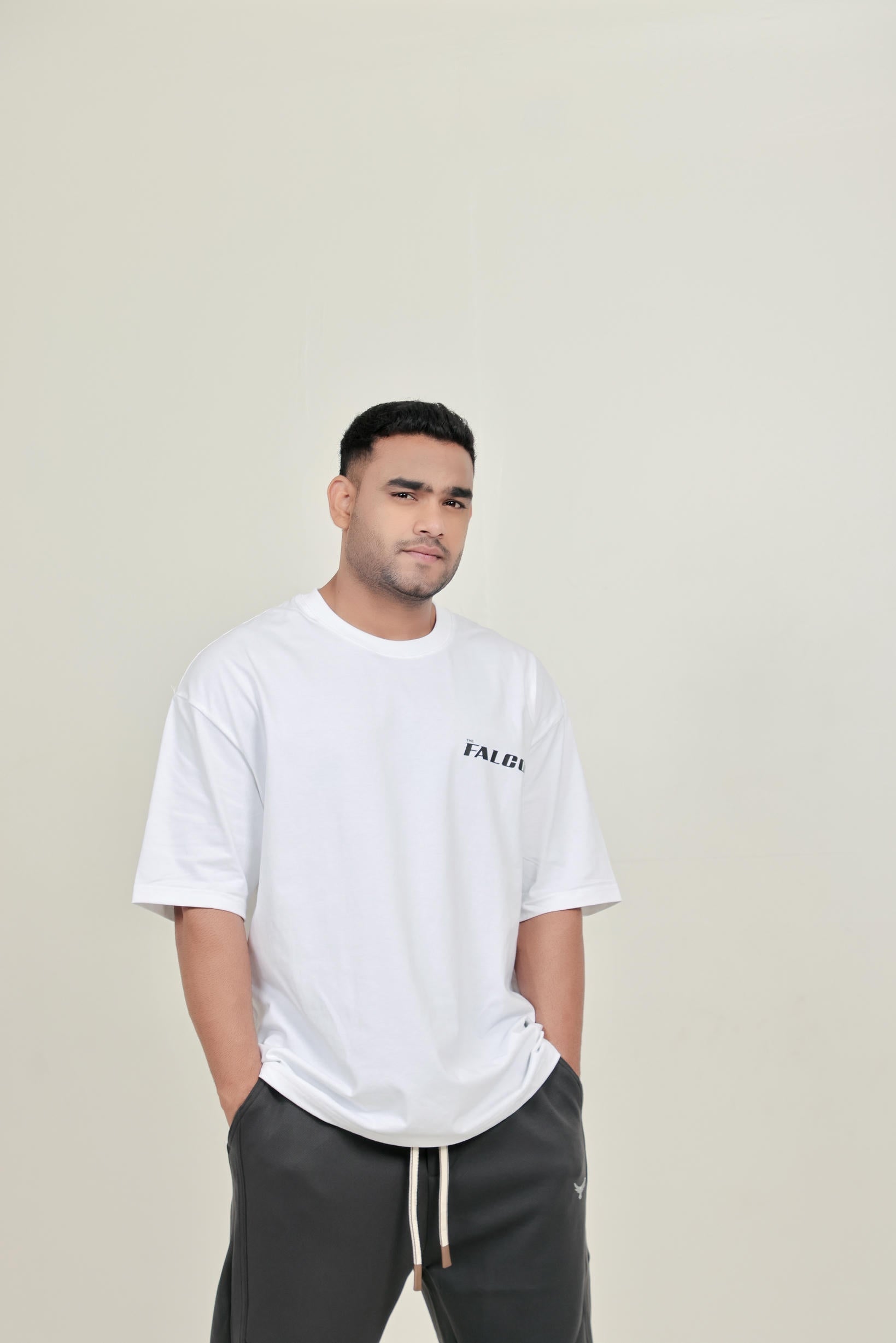 Falcon Men's Oversize T-Shirt – White