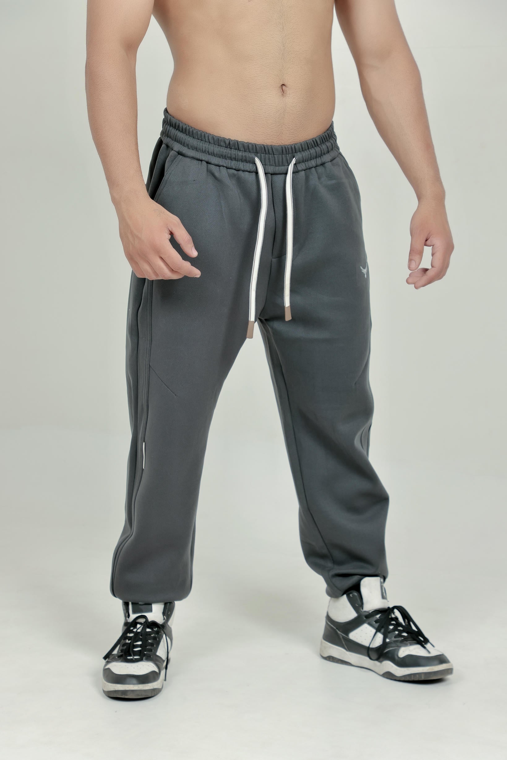 Men’s Honeycomb Jogger – Dark Grey (100% Polyester)