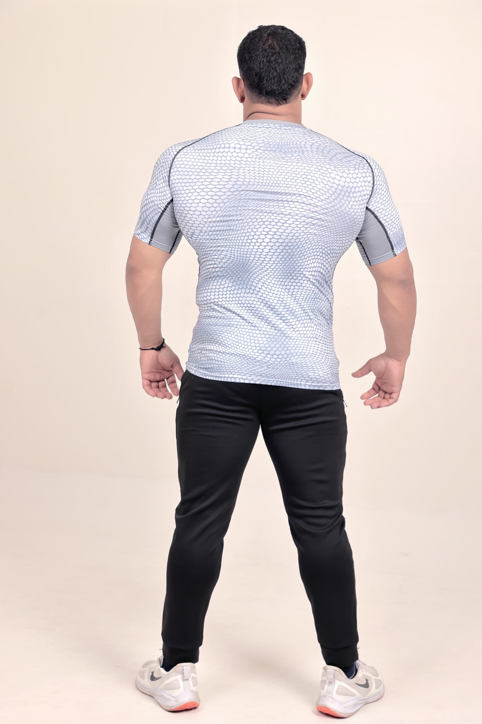 Men’s Compression Half Sleeves T-Shirt – Grey