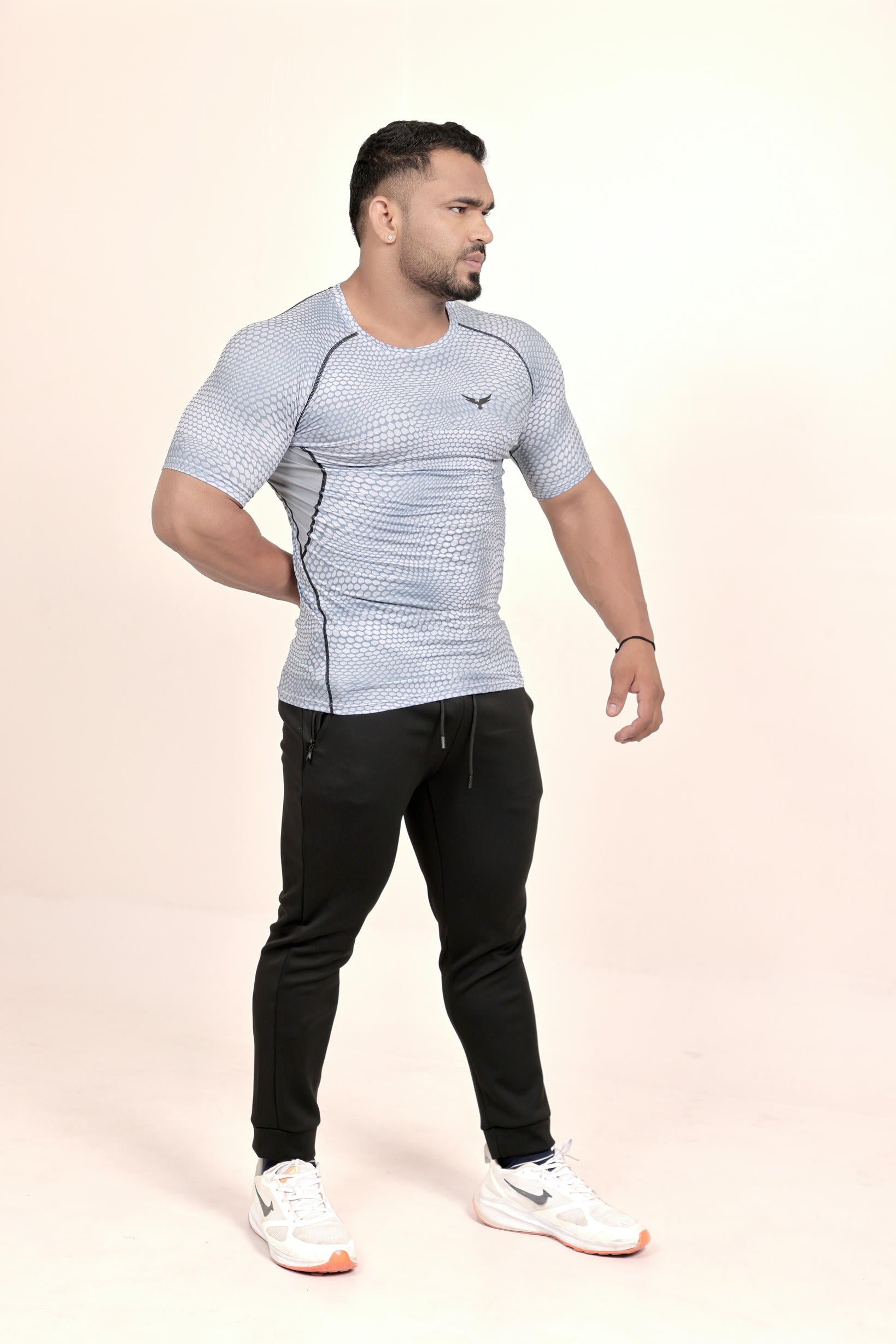 Men’s Compression Half Sleeves T-Shirt – Grey