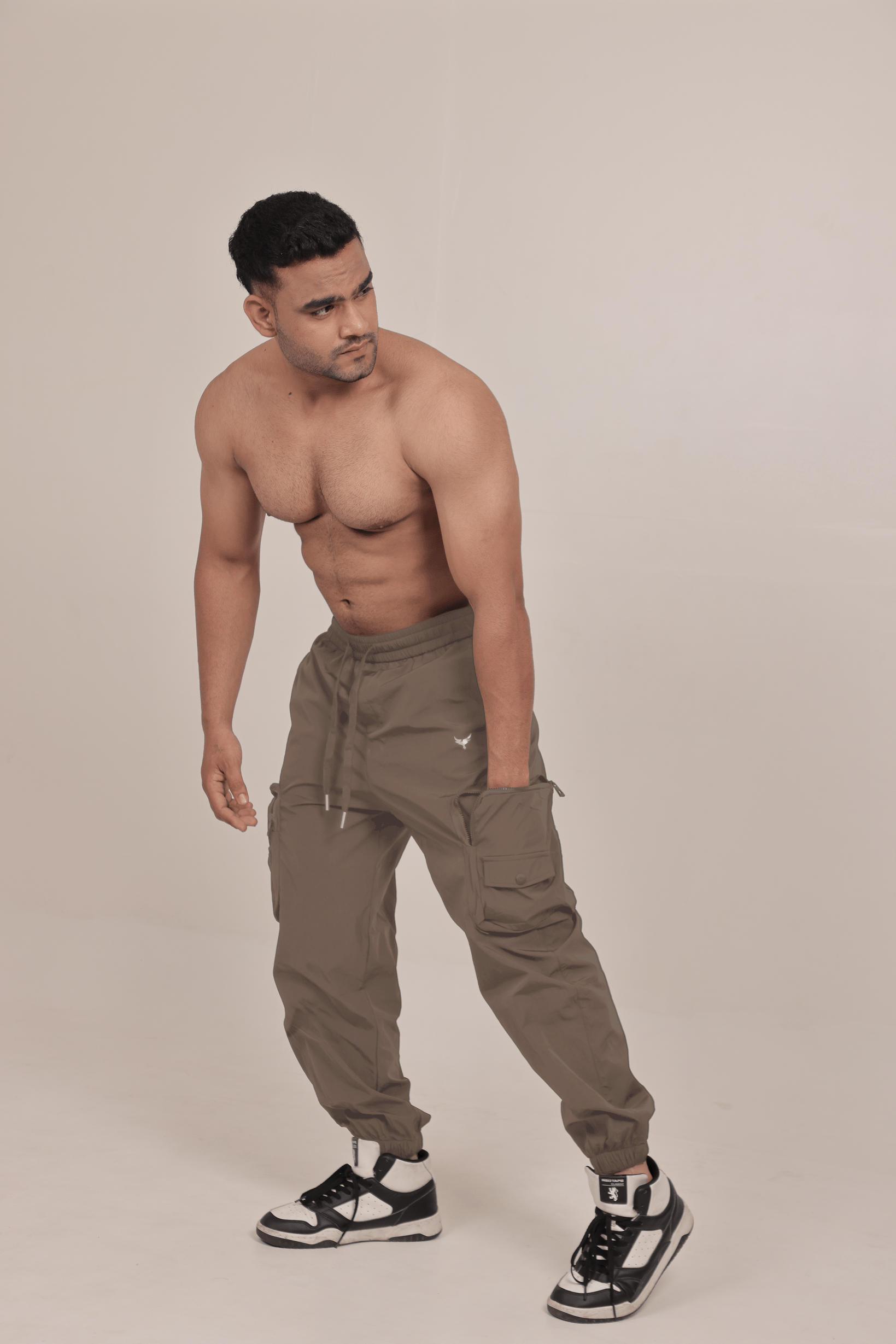 Men’s Woven Cargo Pants – Khaki (100% Polyester)