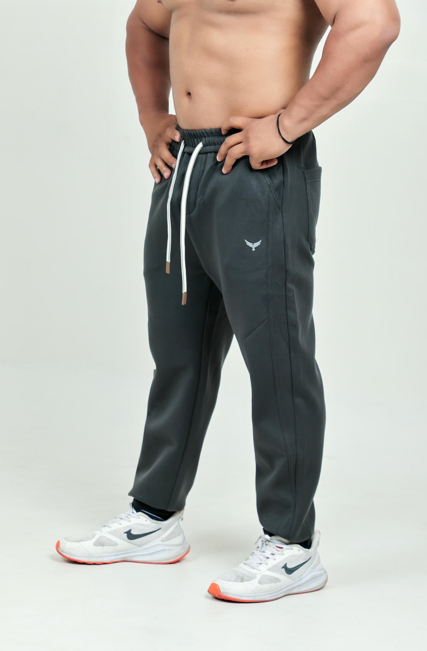 Men’s Honeycomb Jogger – Dark Grey (100% Polyester)