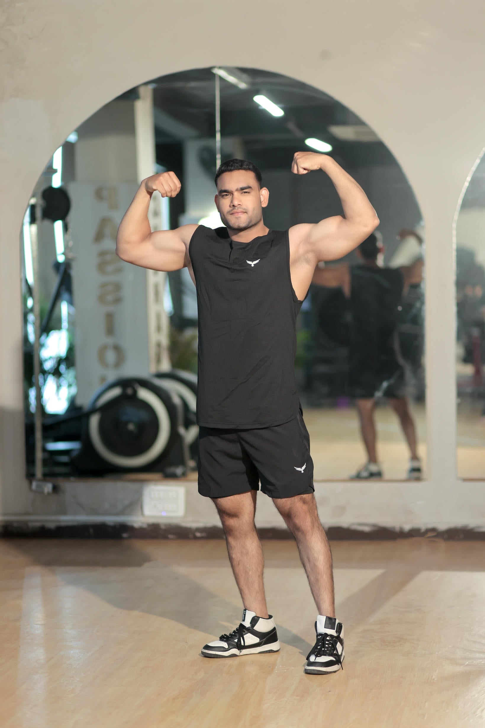 Men’s Compression Fit Tank – Black