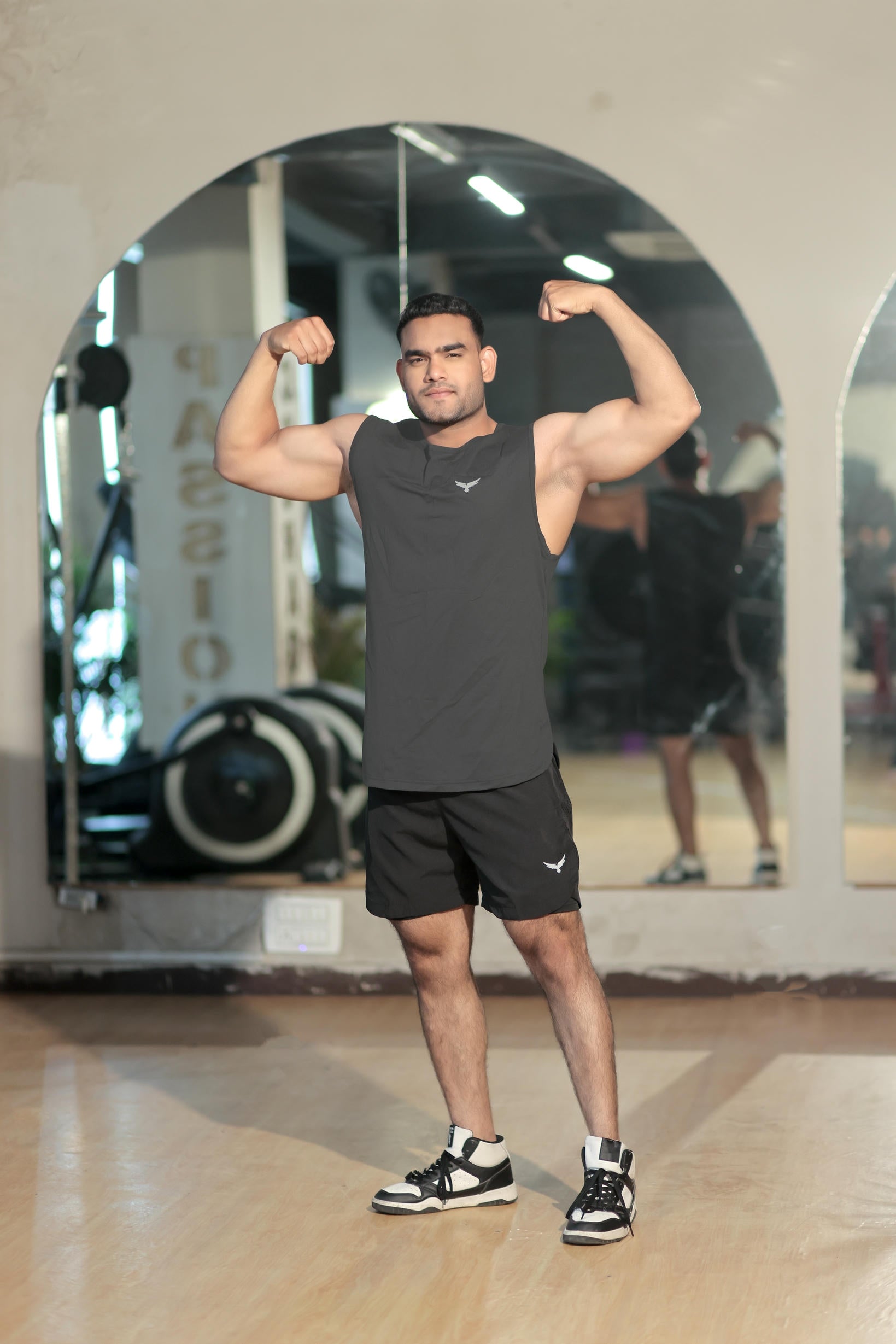 Men’s Compression Fit Tank – Dark Grey