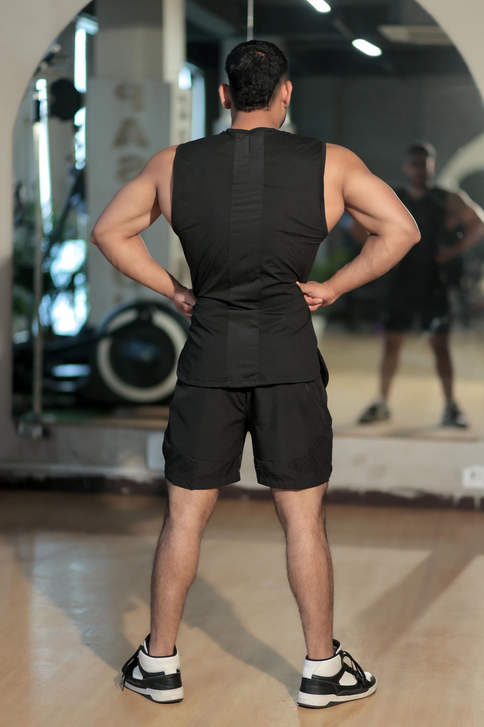 Men’s Compression Fit Tank – Black