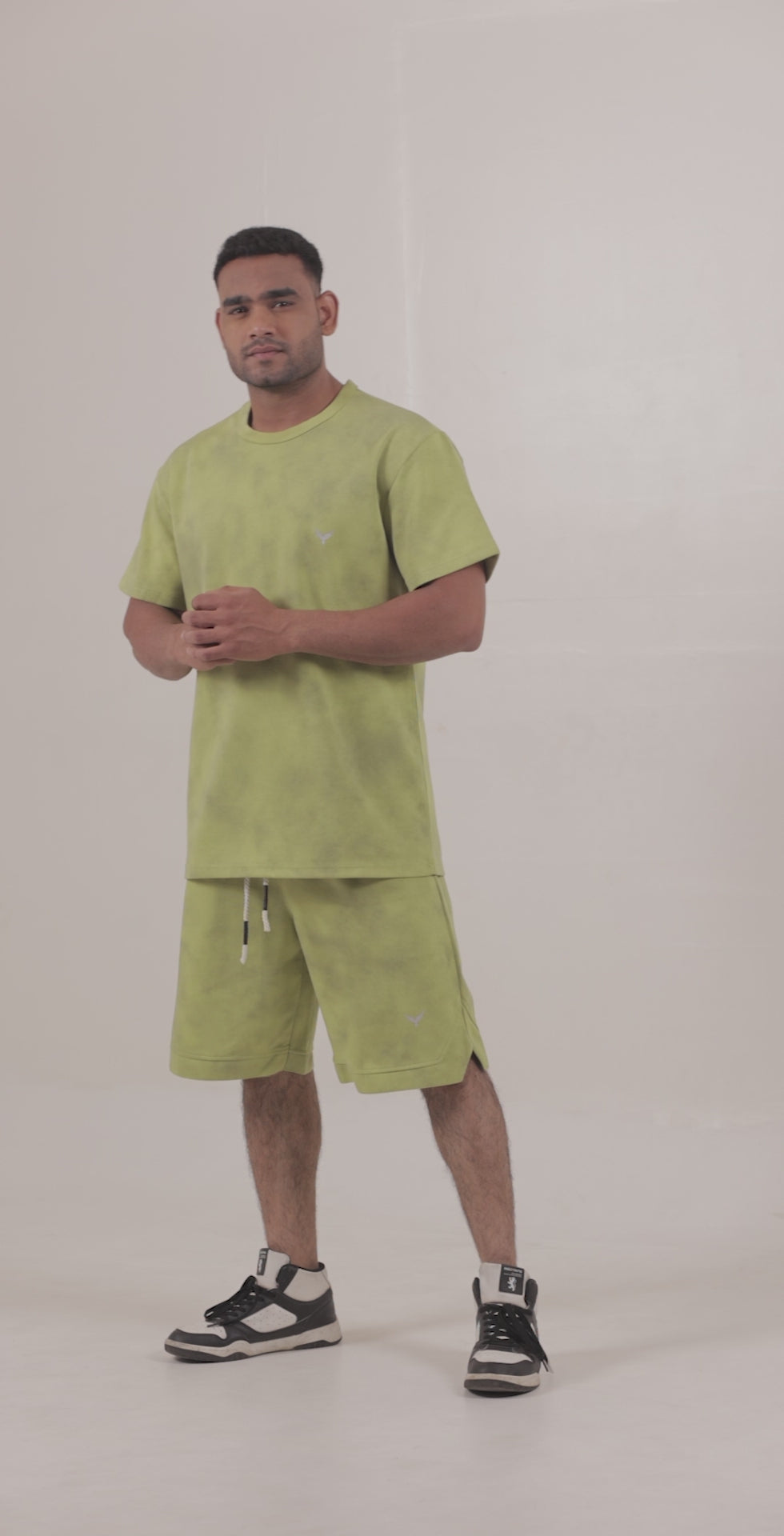 Men’s Tie-Dye T-Shirt – Mint Green (Poly-Cotton Blend)