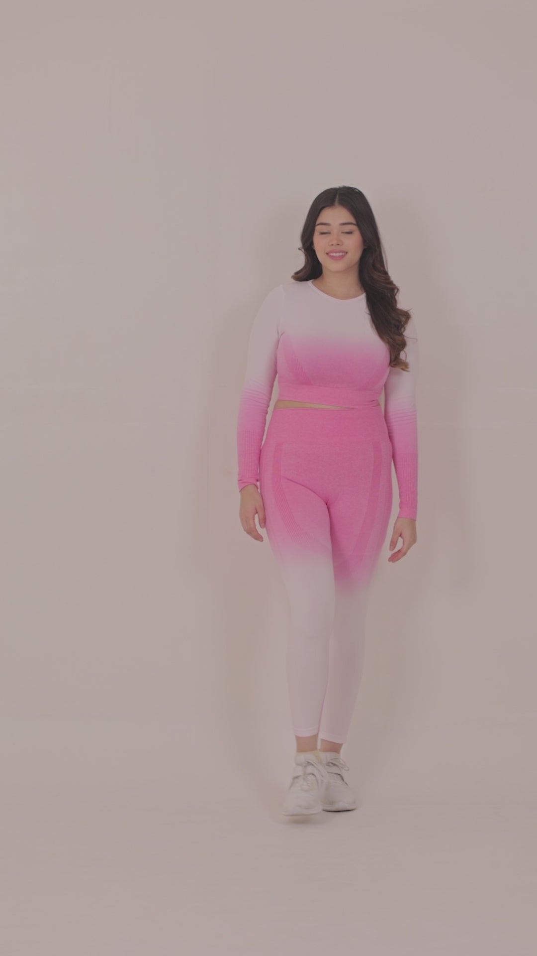 Gradient Seamless Nylon Crop Top – Pink White