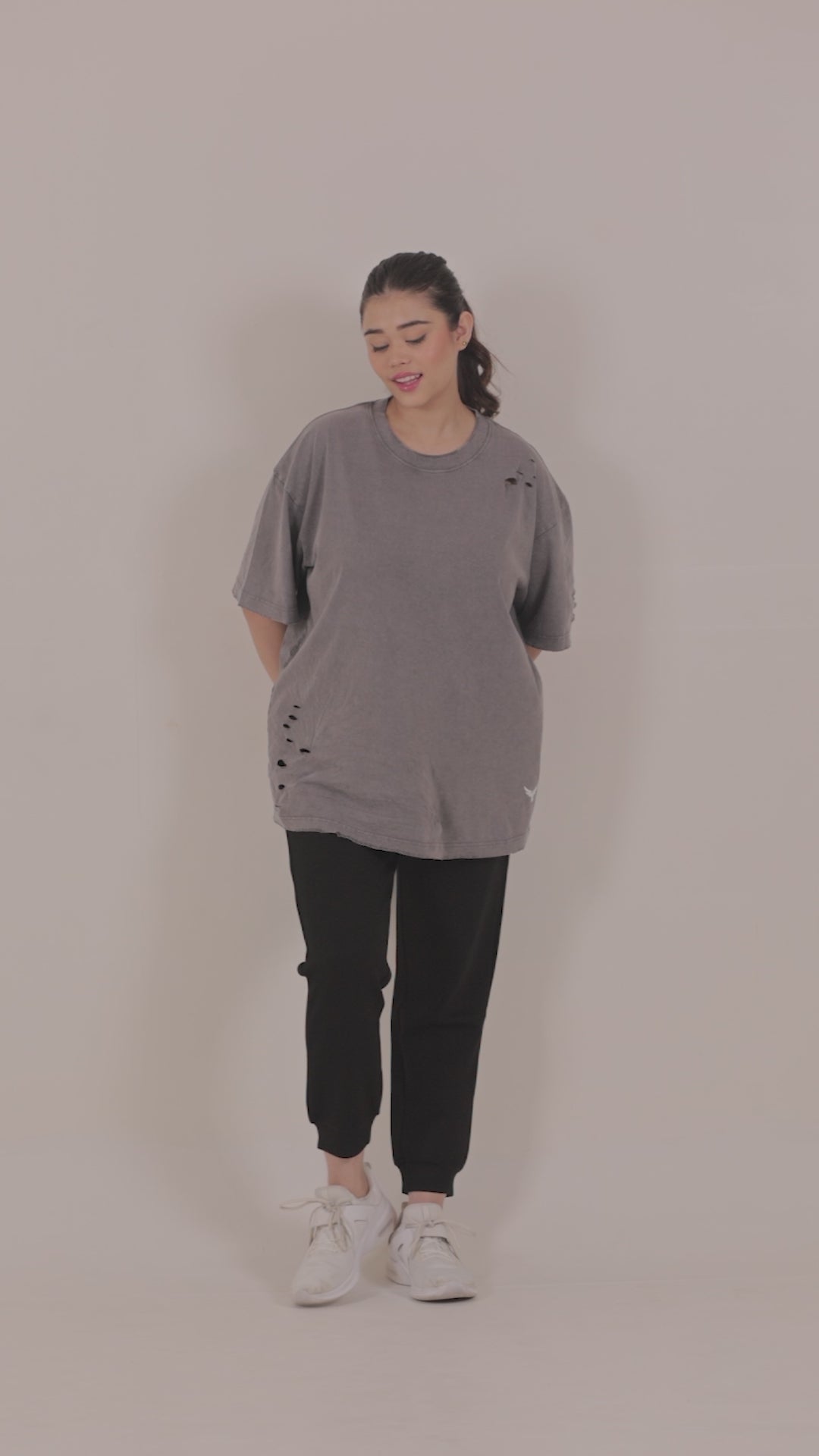 Women's Ripped Oversize T-Shirt – Grey