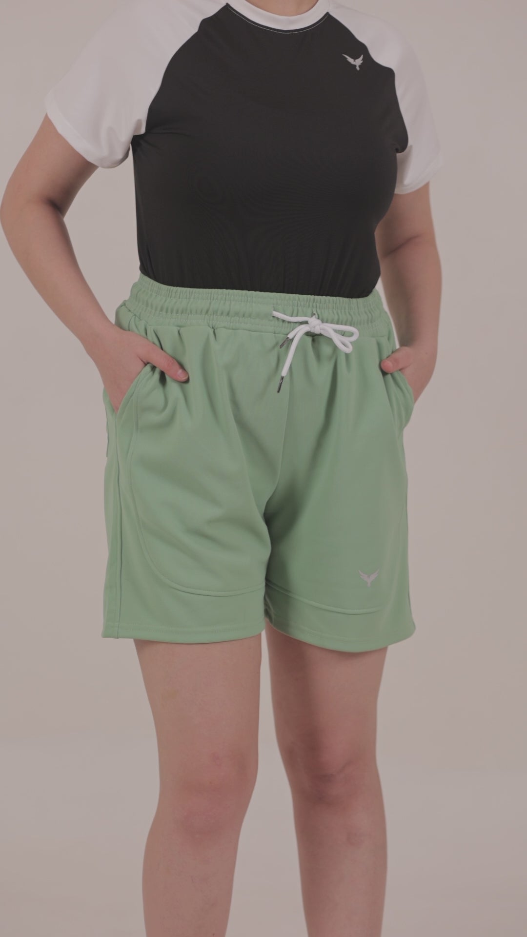 WOMEN'S REGULAR FIT SHORTS – MINT GREEN