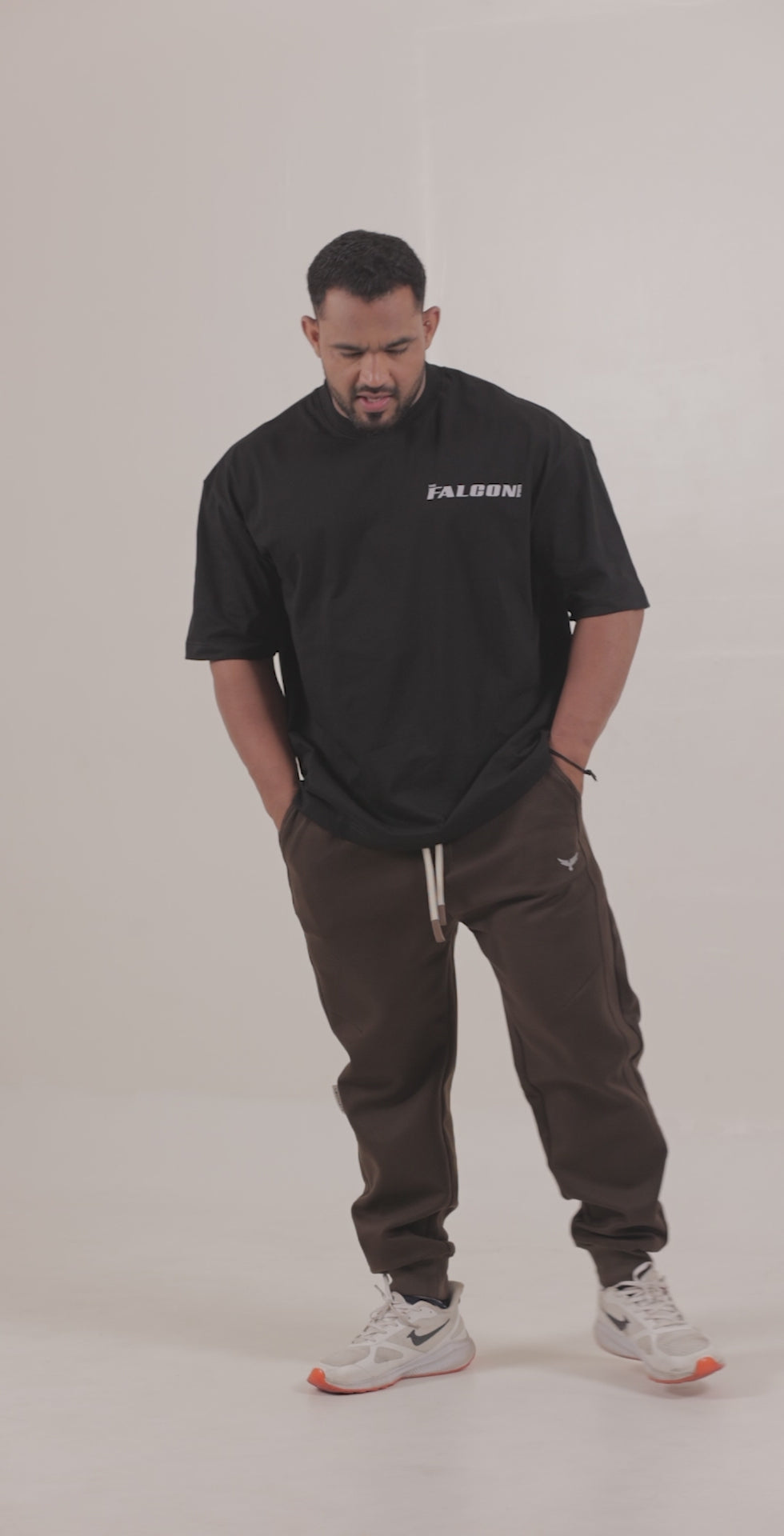 Falcon Men’s Oversize T-Shirt – Black